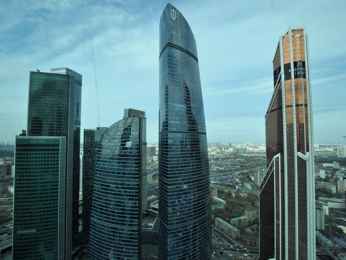 Офисы от 950 до 1100 кв.м. в аренду и продажу в Москве и Московской области